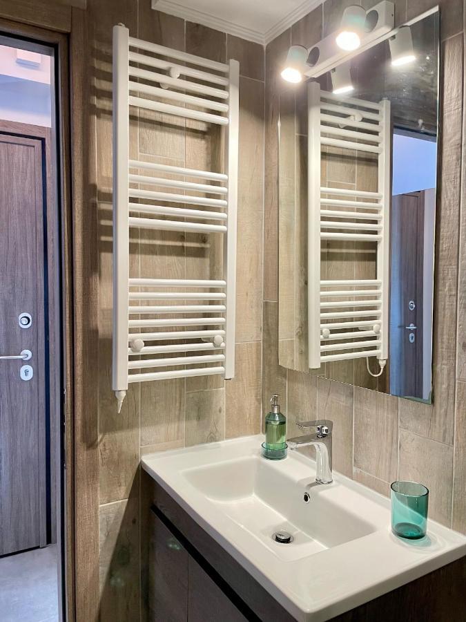Domus City Apartment With Wonderful Balcony テッサロニキ エクステリア 写真
