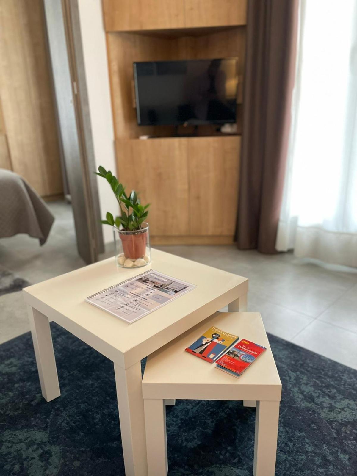 Domus City Apartment With Wonderful Balcony テッサロニキ エクステリア 写真